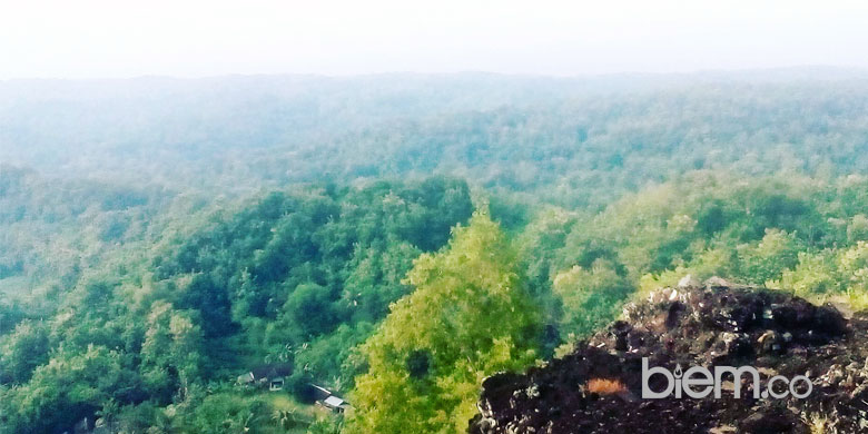 Keren Indahnya Matahari Terbit Di Gunung Ireng 