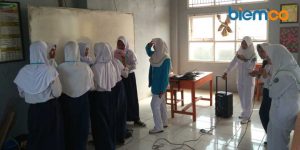 SMK KESEHATAN WIDYA HUSADA