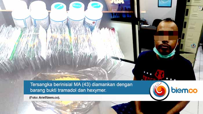 Tenda Biru Jadi Saksi Penangkapan MA, Ribuan Obat Warna ...